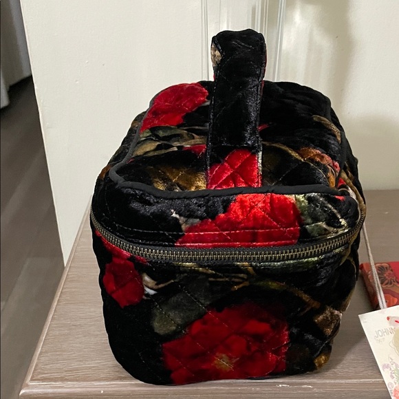 Johnny Was Black and Red Velvet Floral Bag - Picture 5 of 14